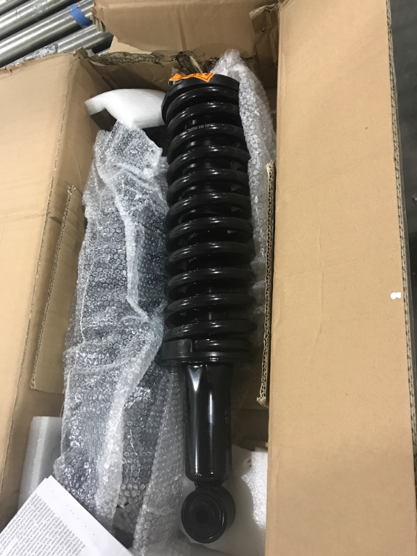Photo 1 of Front Strut Shock Assembly w/Coil Spring for Toyota Tacoma 4WD 1995-2004, Replace 171352L 171352R, Left & Right, 2PCS