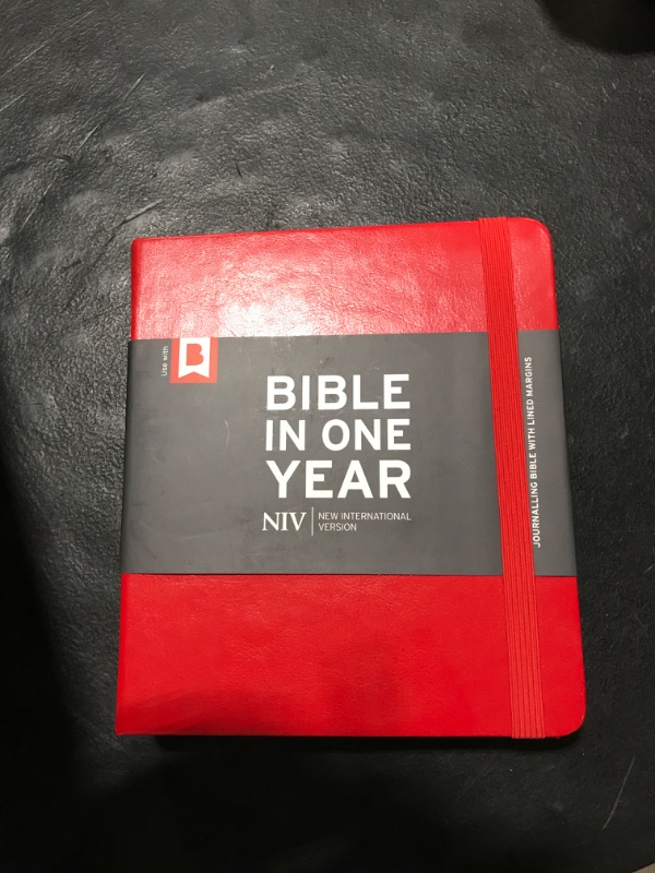Photo 2 of NIV Journalling Bible In One Year 