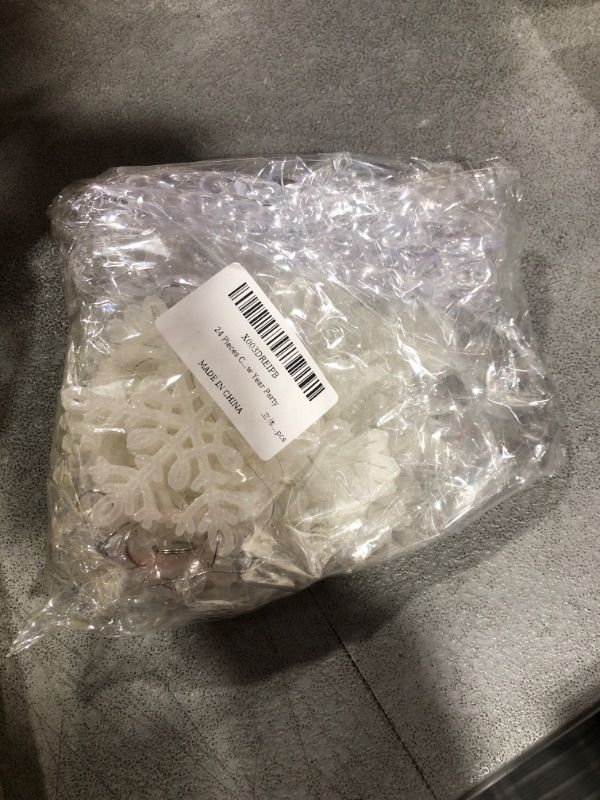 Photo 1 of 24 Pack Snowflake Ornaments Drop 3D Christmas Tree Decorations New Year Party Decorations Supplies Xmas Tree Window Door Room Accessories