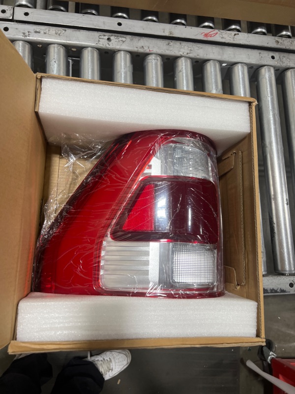 Photo 4 of **NEEDS REPAIR, FINAL SALE* LED Tail Light Assembly Rear Lamps with Blind Spot for 2021 2022 2023 Ford F150 F-150 ML3Z-13404-D (Right Passenger Side) w White Appearance Pkg Right Passenger Side