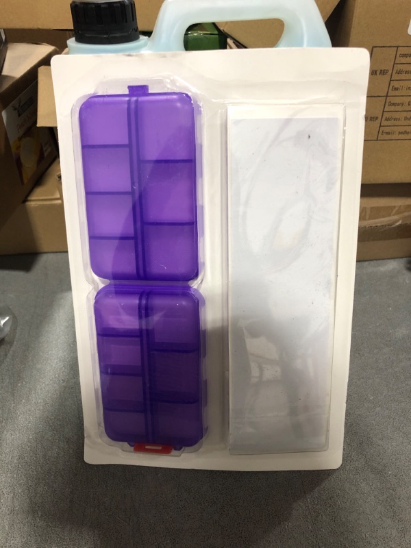 Photo 1 of 14 Grid Travel Pill Organizer 