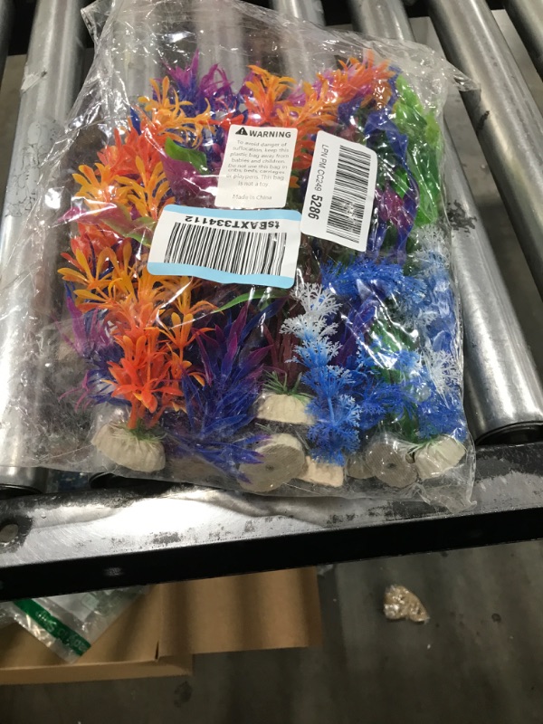 Photo 1 of Aquarium Plants, Artificial Fish Tank Decorations Decor Plastic Plants Set 