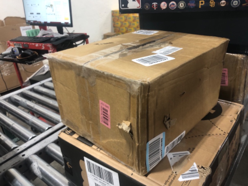 Photo 1 of WEILEITE Rear Bedstep Retractable Bumper Truck Tailgate Step Compatible with Ford F150 2015 2016 2017 2018 2019 2020 Replace 75312-01A