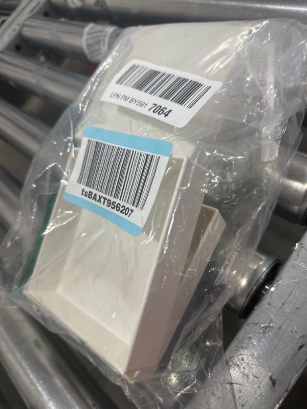 Photo 1 of 4inch Vinyl Pyramid Style Fence Post Cap 4” x 4” Vinyl Pyramid Fence Post Cap for Mailbox, Lamp Post, Deck, Dock, Piling Caps (4)