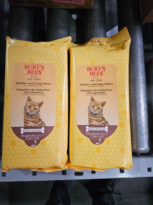 Photo 2 of **NON-REFUNDABLE PACK OF 2**Burt's Bees for Pets Cat Natural Dander Reducing Wipes 50 Count (Pack of 2)