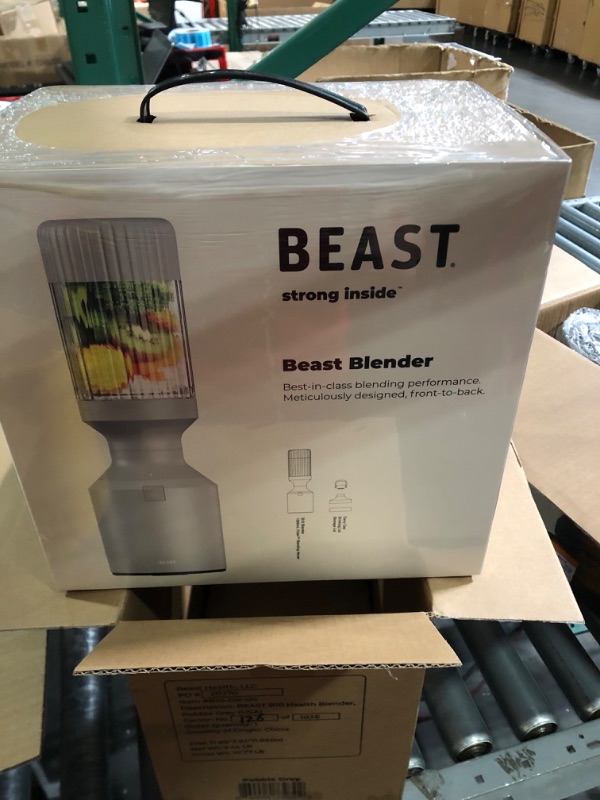 Photo 2 of (READ FULL POS) Beast Blender + Hydration System | Blend Smoothies and Shakes, Infuse Water, Kitchen Countertop Design, 1000W (Pebble Grey)
