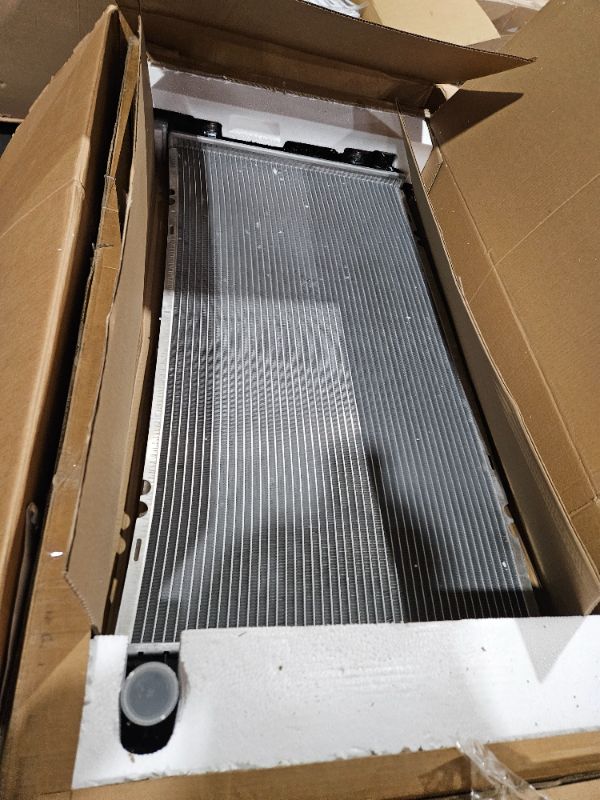Photo 2 of (PARTS ONLY)DWVO 34 Inch Core Radiator
