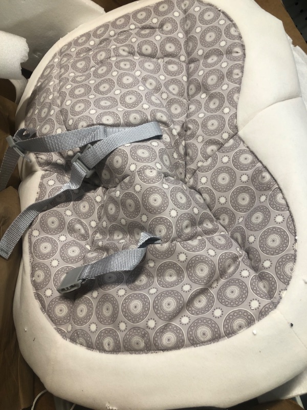 Photo 3 of ***PARTS ONLY**
Graco DuetConnect LX Swing and Bouncer, Redmond