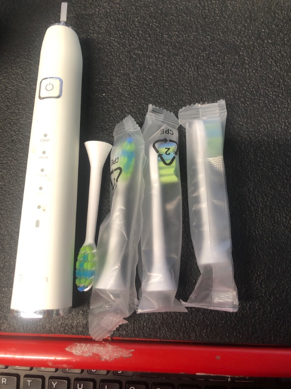 Photo 2 of ****READ NOTES, PARTS ONLY, NON-FUNCTIONAL****
7AM2M Sonic Electric Toothbrush 