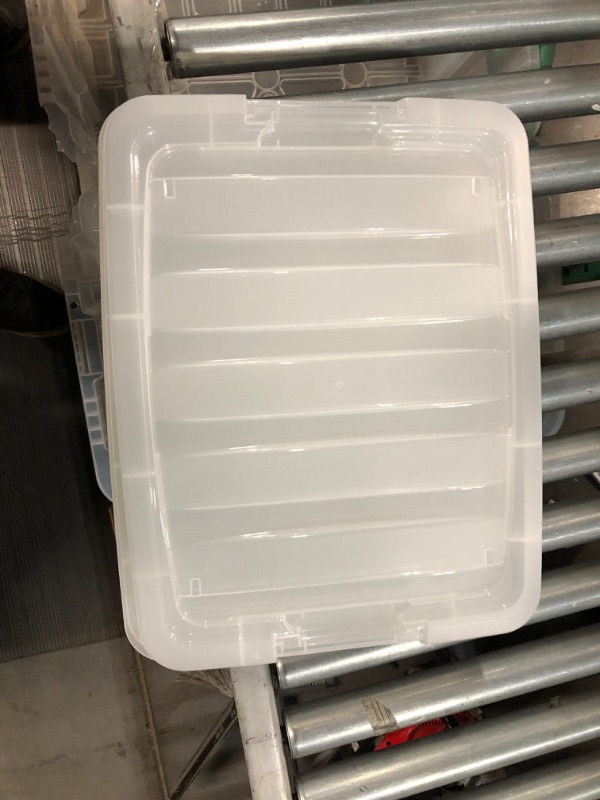 Photo 5 of **DAMAGE**
IRIS USA 32 Qt. Plastic Storage Bin Tote Organizing Container with Durable Lid and Secure Latching Buckles, Stackable and Nestable, 6 Pack, Crystal Clear 32 Qt. - 6 Pack, Crystal Clear