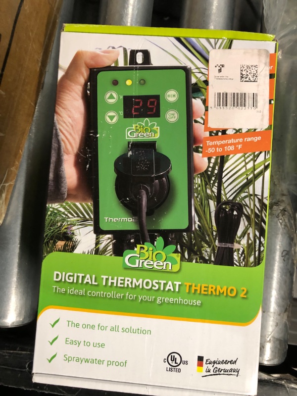 Photo 3 of **MINOR DAMAGE**
Bio Green PAL 2.0/USDT Palma Greenhouse Heater incl. Digital Thermosta