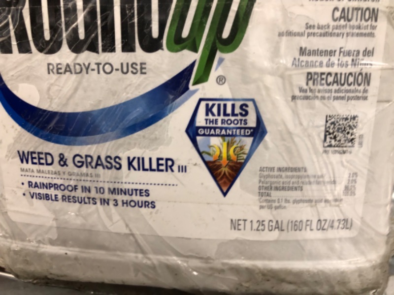 Photo 2 of Roundup Ready-to-Use Weed & Grass Killer III Refill, 1.25 gal. (Pack of 2)