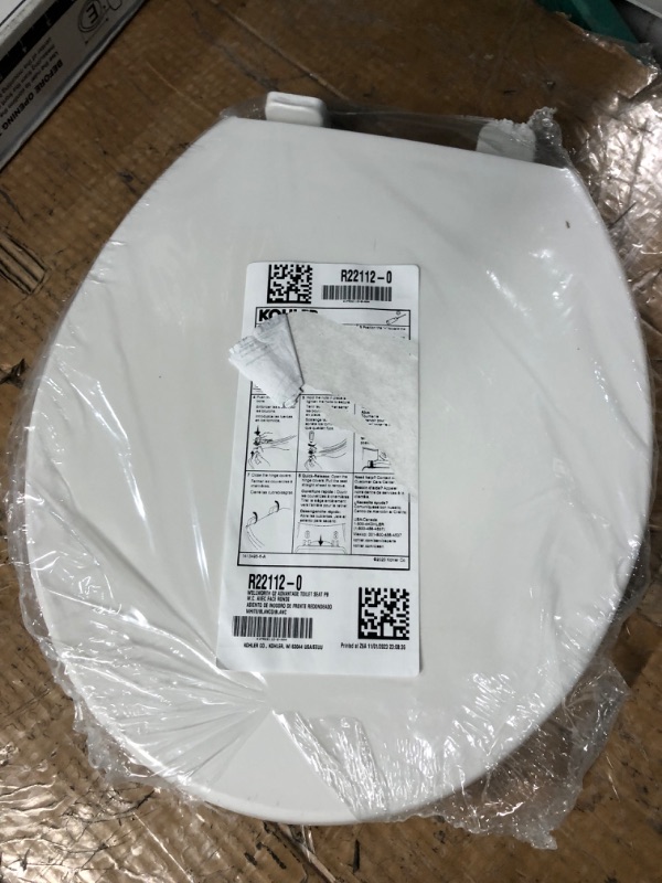 Photo 3 of *FOR PARTS ONLY* READ NOTES
KOHLER 4639-RL-0 Cachet ReadyLatch Round-Front Toilet Seat, Quiet-Close Lid and Seat, Countoured Seat, Grip-Tight Bumpers and Installation Hardware, White
