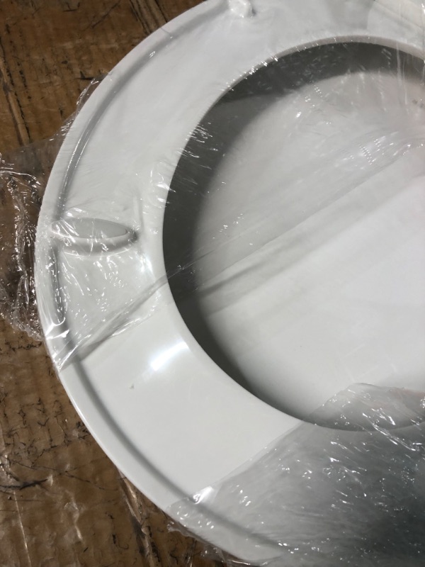 Photo 1 of *FOR PARTS ONLY* READ NOTES
KOHLER 4639-RL-0 Cachet ReadyLatch Round-Front Toilet Seat, Quiet-Close Lid and Seat, Countoured Seat, Grip-Tight Bumpers and Installation Hardware, White
