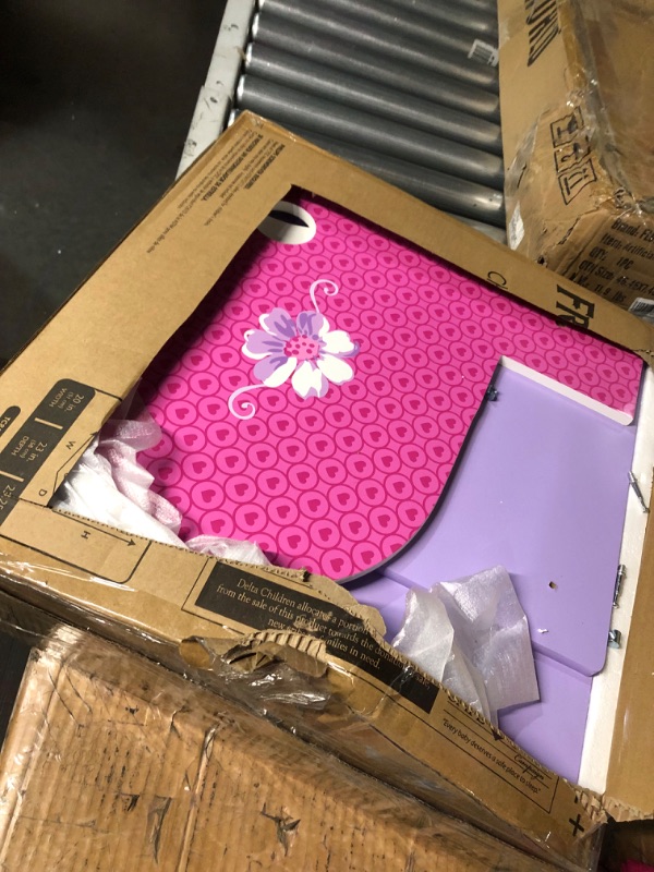 Photo 1 of *READ NOTES*
Delta Children Chair Desk With Stroage Bin, Disney Frozen Chair Desk Frozen