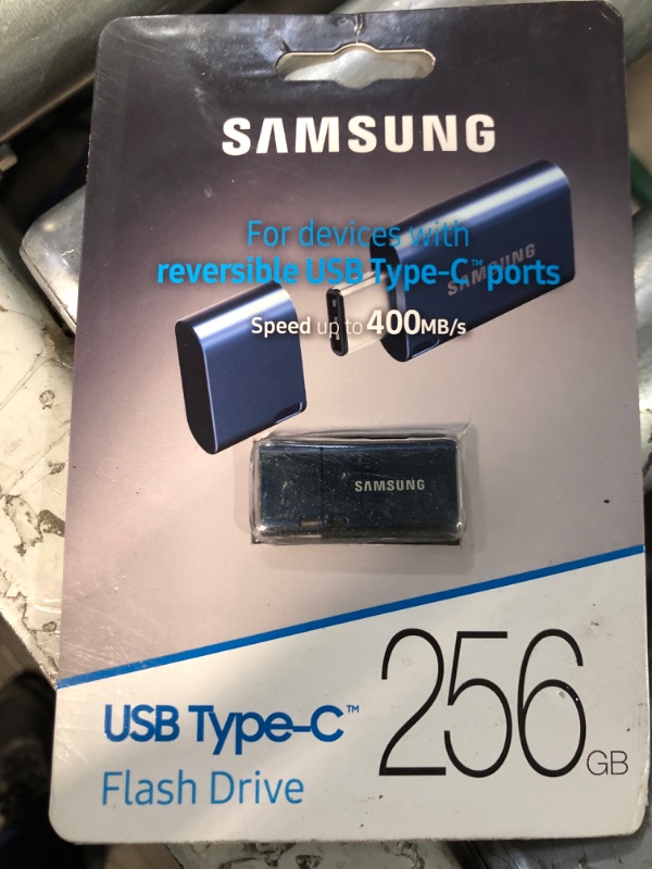 Photo 2 of Samsung Type-C™ USB Flash Drive, 256GB