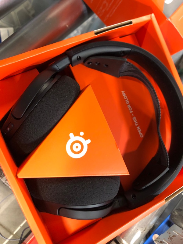 Photo 2 of NEW SteelSeries Arctis Nova 1 Multi-System Gaming Headset — Hi-Fi Drivers — 360° Spatial Audio — Comfort Design — Durable — Ultra Lightweight — Noise-Cancelling Mic — PC, PS5/PS4, Switch, Xbox - Black Black Wired Arctis Nova 1 Headset