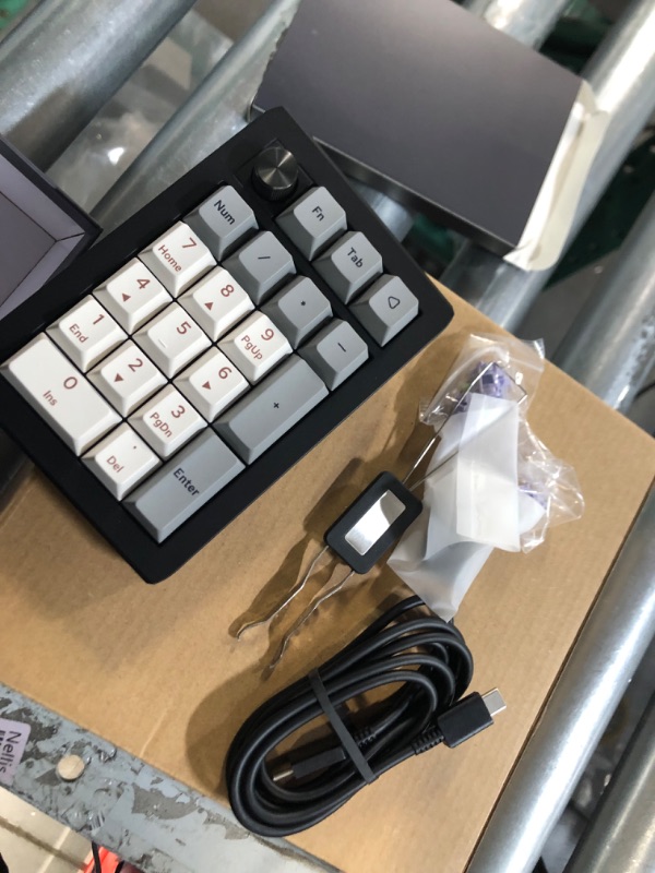 Photo 4 of EPOMAKER EK21 VIA Gasket Number Pad, Bluetooth 5.0/2.4ghz/Wired Hot Swappable Numpad, with Poron Foam, 