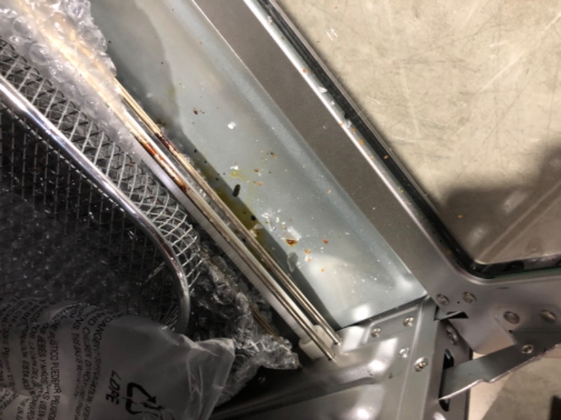 Photo 6 of ***NOT FUNCTIONAL - NONREFUNDABLE - FOR PARTS ONLY - SEE COMMENTS***
Nuwave Bravo Air Fryer Toaster Smart Oven, 12-in-1 Countertop Convection