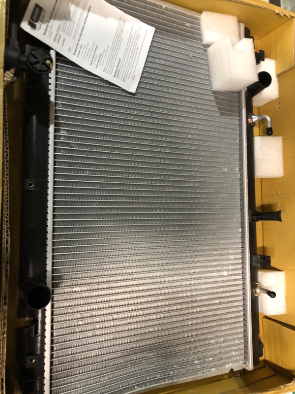 Photo 3 of Denso 221-0506 Radiator