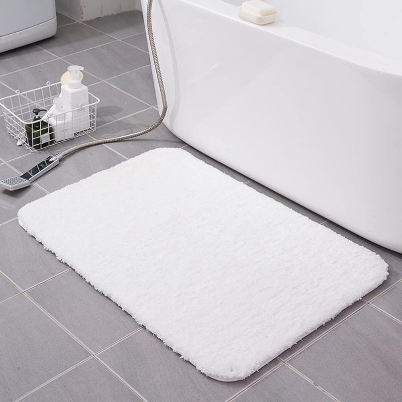 Photo 1 of  CARLSATAR Bathroom Rugs Non-Slip Bath Mat Fluffy WHITE 20"X32"