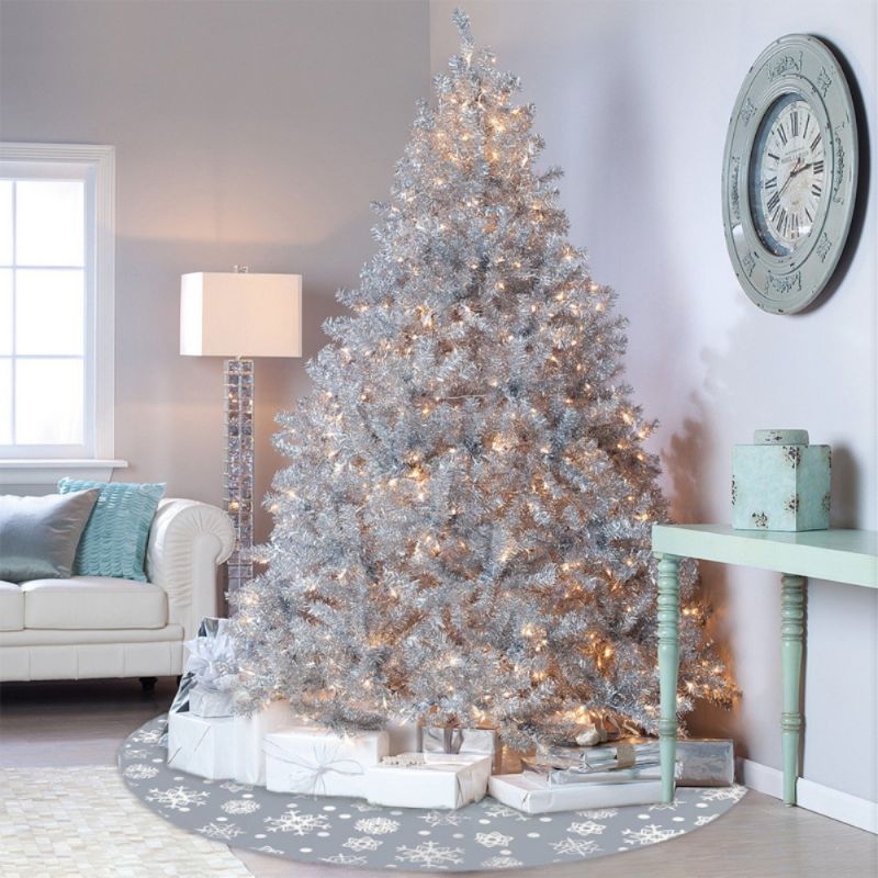 Photo 1 of ** ITEM HAS A VERY MINOR SPOT ON IT REFER TO PIC.**
48 Inch Christmas Tree Skirt - Grey and White Snowflake 