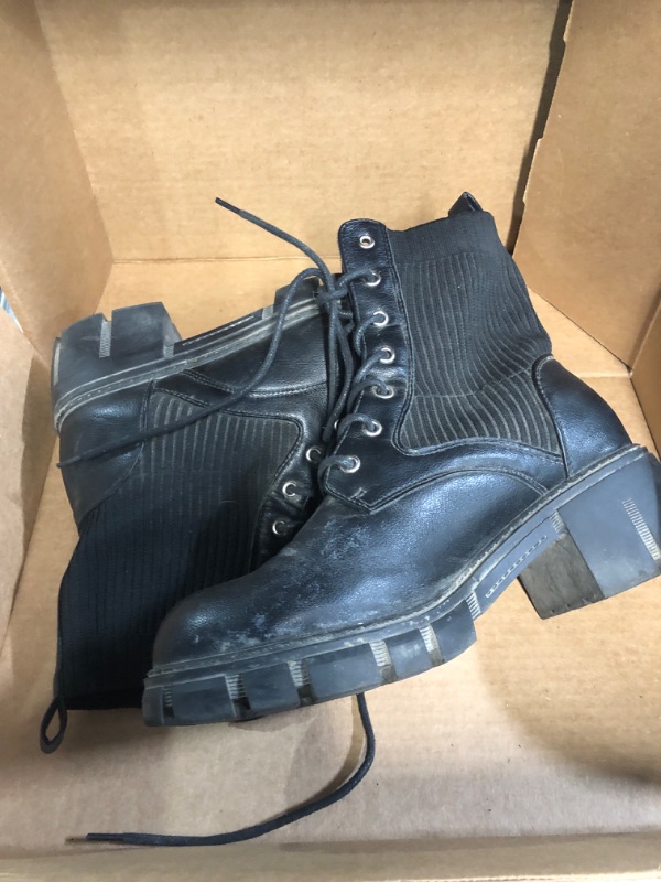 Photo 2 of Combat Boots Womens Lug Sole Ankle Bootie