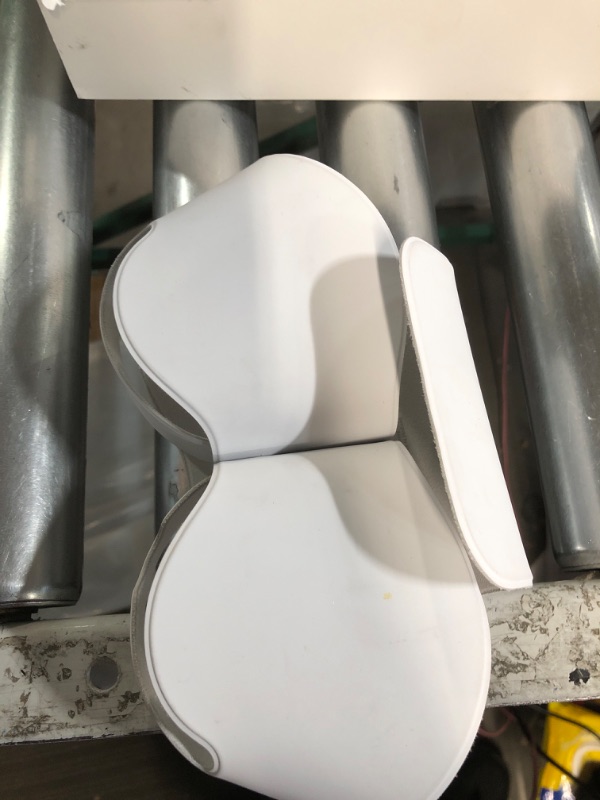 Photo 1 of Apple AirPods Max Wireless Over-Ear Headphones