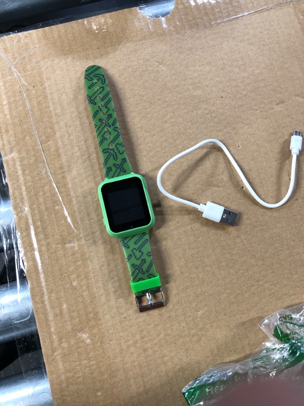 Photo 2 of *PARTS ONLY*Accutime Minecraft Kids Green Educational Learning Touchscreen Smart Watch Toy