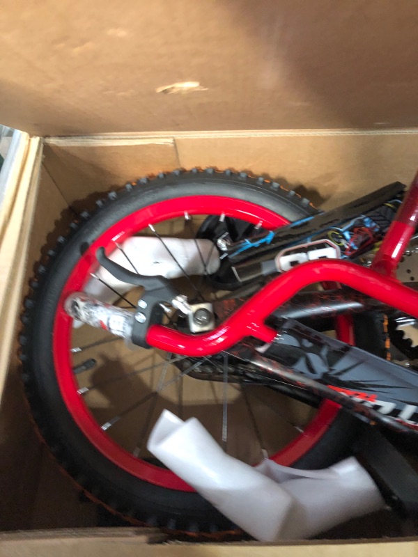 Photo 4 of ***USED - MISSING PARTS - UNABLE TO VERIFY FUNCTIONALITY***
Dynacraft Hot Wheels 16-Inch Boys BMX Bike For Age 5-7 Years