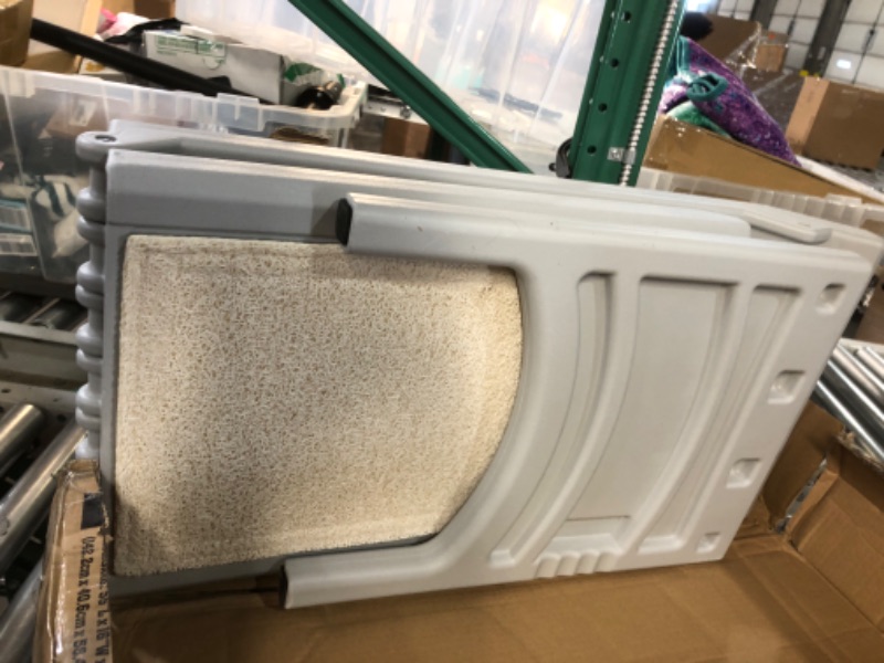 Photo 1 of Pet Gear Free Standing Pet Ramp