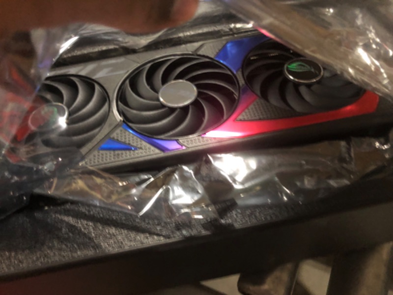 Photo 4 of ASUS ROG Strix GeForce RTX™ 4070 OC Edition Gaming Graphics Card (PCIe 4.0, 12GB GDDR6X, DLSS 3, HDMI 2.1, DisplayPort 1.4a) Overclocking ROG Strix RTX4070|OC