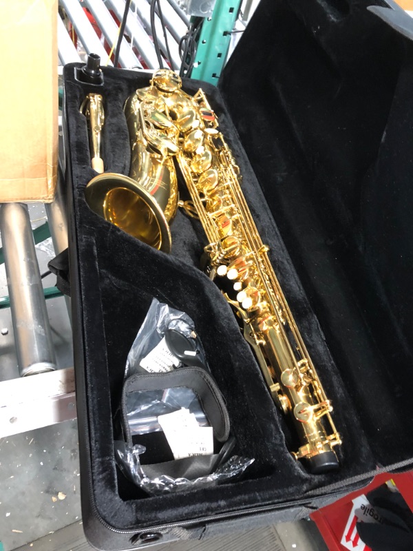 Photo 2 of (READ FULL POST) Eastar Tenor Saxophone Student Tenor Saxophone Bb Tenor Sax B Flat Gold Lacquer Beginner Saxophone With Cleaning Cloth, Carrying Case, Mouthpiece, Neck Strap