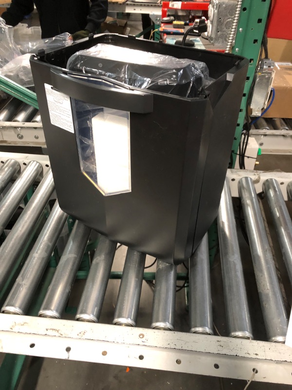 Photo 1 of Bonsaii 18-Sheet Heavy Duty EverShred C149-C Cross-Cut Paper and Credit Card Shredder 60 Minutes Running Time, 6 Gallon Pullout Basket and 4 Casters, Black
