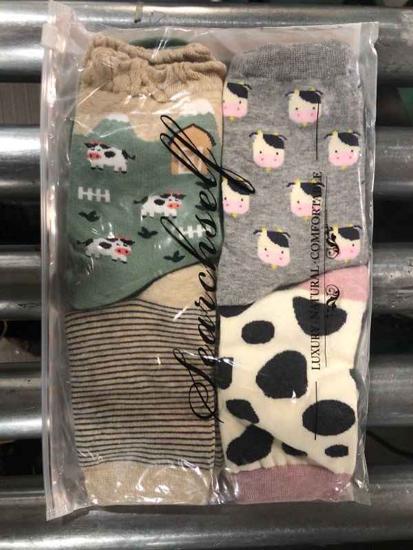 Photo 1 of Geyoga 6 Pairs Cow Socks stuff Women's Novelty Girls Funny Animal Cute Cotton Crew Socks Cow Print Cartoon Casual Socks
