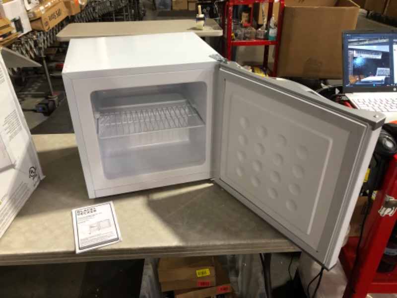 Photo 9 of ***DAMAGED - UNTESTED - SEE COMMENTS***
BLACK+DECKER 1.2 Cu. Ft. Compact Upright Freezer