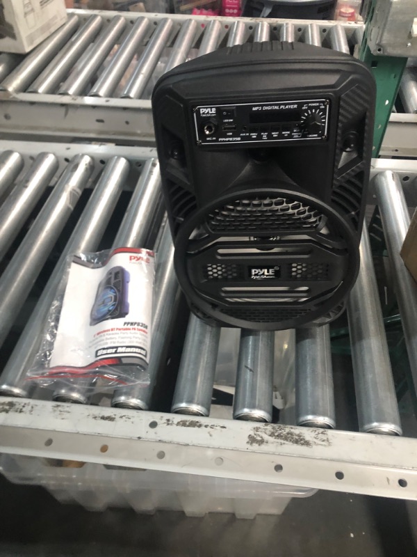 Photo 2 of Portable Bluetooth PA Speaker System - 300W Pyle PPHP835B