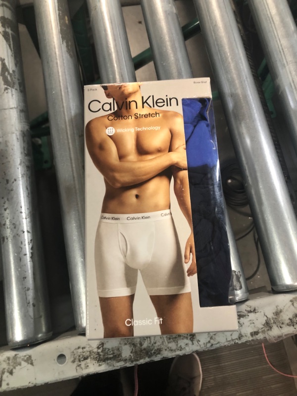 Photo 2 of Calvin Klein Men's Cotton Stretch 5-Pack Boxer Brief M