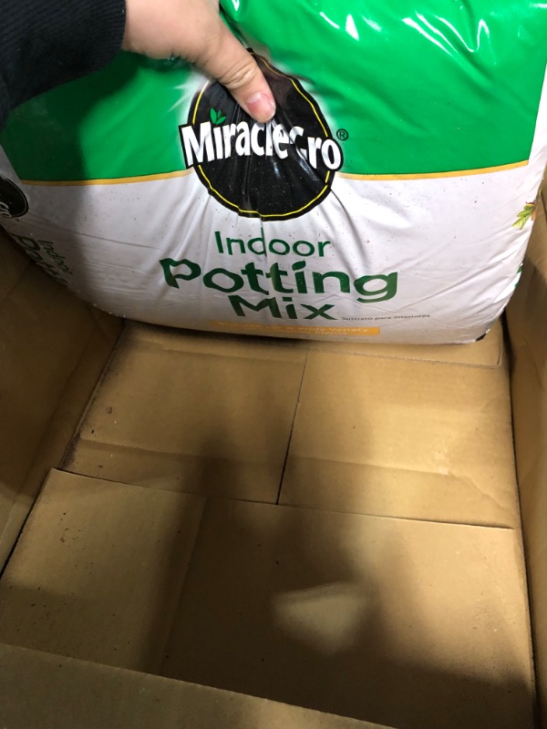 Photo 5 of **Prev Used** **SEE PHOTOS AND NOTES** **NON-REFUNDABLE** -Gro Indoor Potting Mix - Blended for a Wide Variety of Container Plants, 16 qt. (2-Pack) 