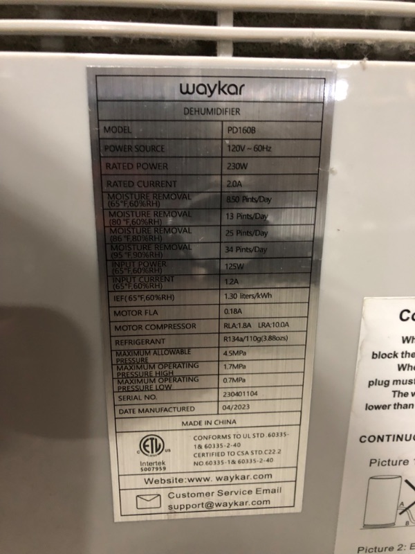 Photo 10 of ***USED - DIRTY - POWERS ON - UNABLE TO TSET FURTHER***
Waykar 2000 Sq. Ft Dehumidifier for Home and Basements, with Auto or Manual Drainage, 0.66 Gallon Water Tank Capacity 34 Pints 2000 Sq. Ft