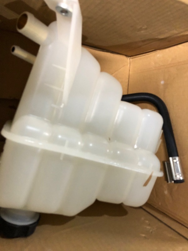 Photo 2 of Dorman 603-125 Front Engine Coolant Reservoir Compatible with Select Chevrolet / GMC Models