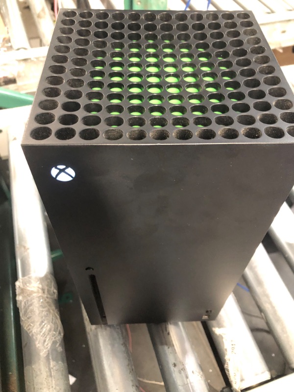 Photo 3 of **PARTS ONLY/NON-REFUNDABLE*** SEE NOTES**Xbox Series X Console (Renewed)