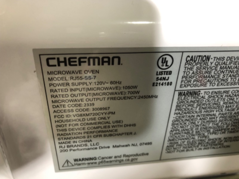 Photo 9 of ***NOT FUNCTIONAL - FOR PARTS ONLY - NONREFUNDABLE - SEE COMMENTS***
Chefman Countertop Microwave Oven 0.7 Cu. Ft. Digital Stainless Steel Microwave 700 Watts