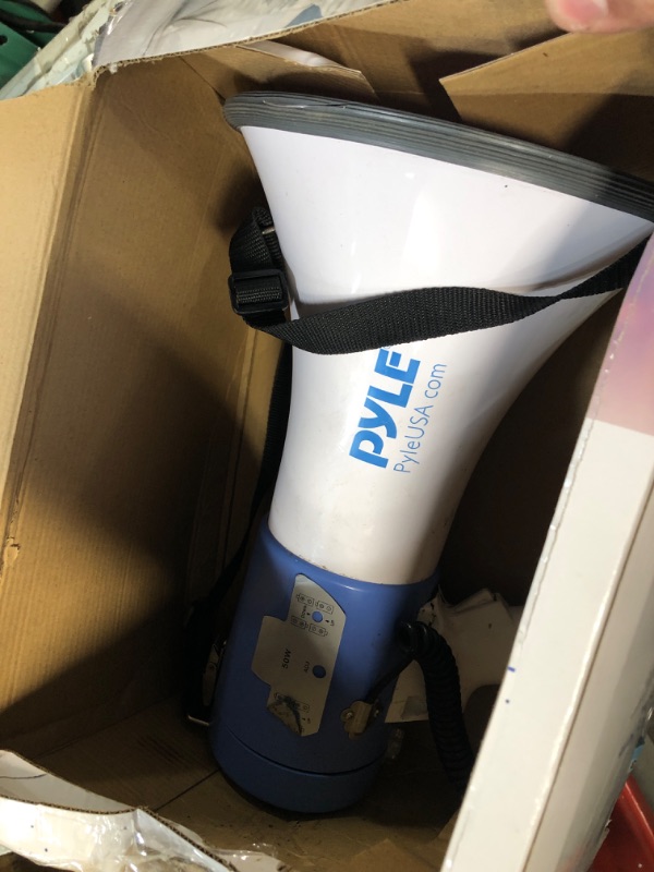 Photo 2 of PylePro PMP50 50 Watt 1,200 Yard Sound Range Portable Bullhorn Megaphone Speaker with Built In MP3 Input Jack and Loud Siren Alarm, Blue