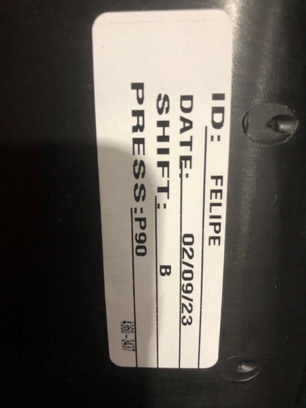 Photo 3 of ***MISSING 1 CUP HOLDER***
Cosco Finale Dx 2-In-1 Combination Booster Car Seat, Sport Blue, 1 Count (02/09/23)