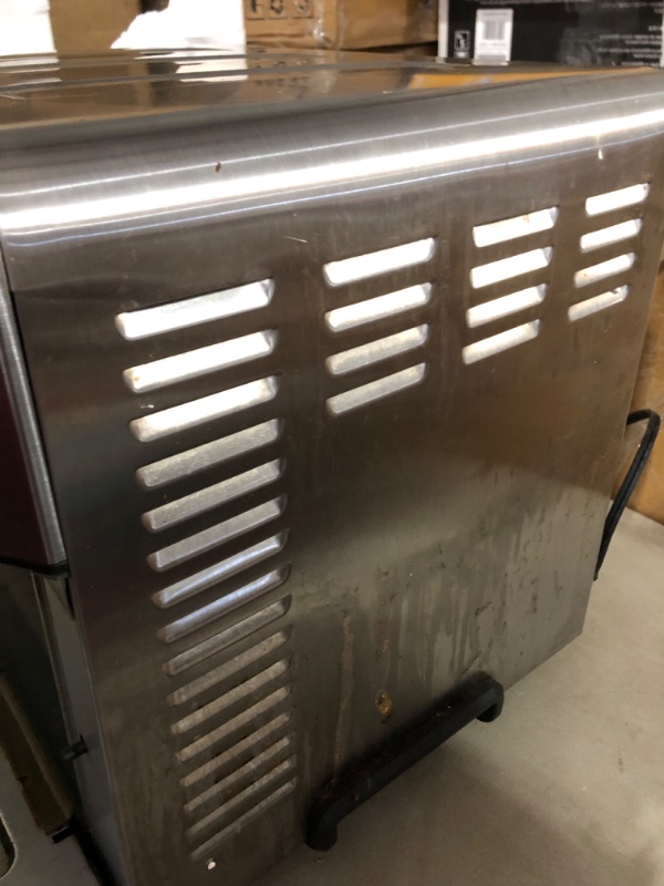 Photo 9 of ***MINOR DAMAGE**VERY USED**VERY DIRTY**ALL ACCESSORIES MISSING**SPACER ON THE BACK IS BENT***
Air Fryer + Convection Toaster Oven by Cuisinart, 7-1 Oven 