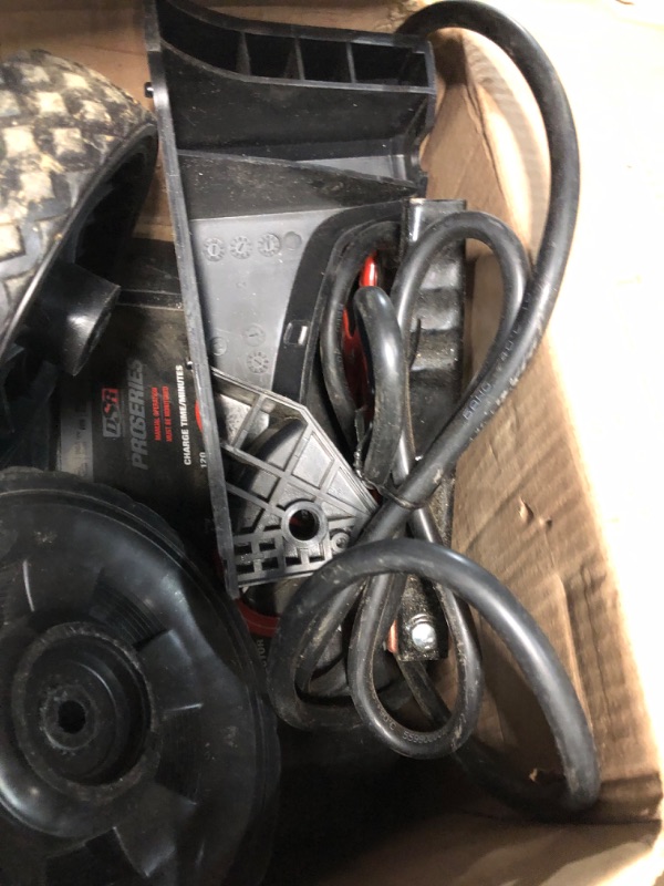 Photo 3 of **PARTS ONLY - DOES NOT POWER ON**
Schumacher DSR139 225/50/25/10 Amp 6/12V Manual Wheel Charger