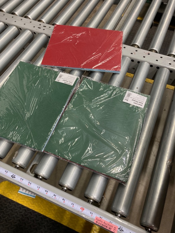 Photo 1 of Mintra Poly Pocket Folders 3pk - Heavy Duty (Chili Oil/Arctic Ice/Green Olive)
