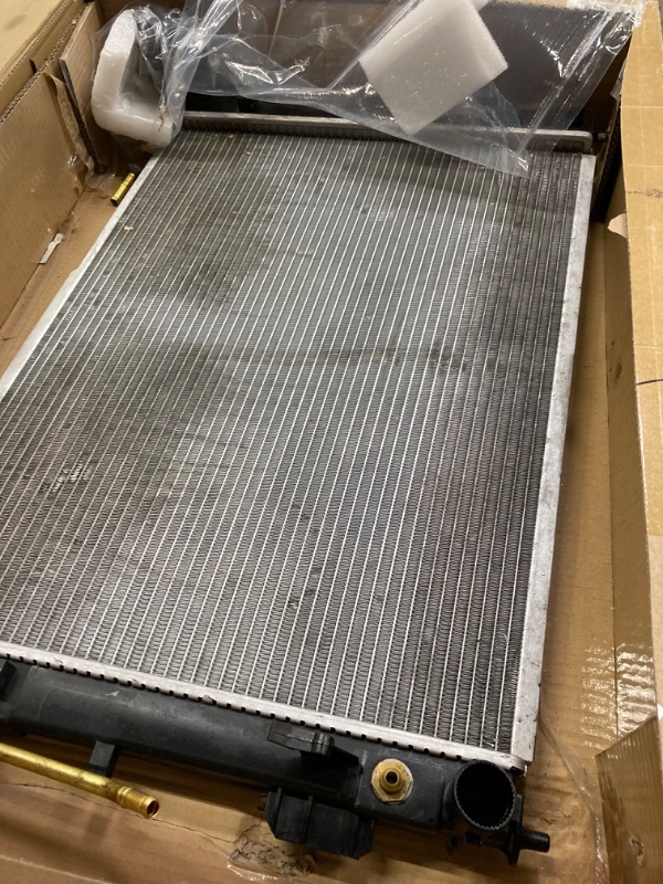 Photo 1 of Sunbelt Radiator For 09-10 Hyundai Genesis 3.8L 13059 https://a.co/d/dLaSMPq