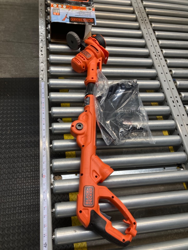 Photo 1 of BLACK+DECKER String Trimmer with Trimmer Line Cap and Spring for AFS Trimmer (BESTA510 & RC-100-P) w/ Replacement Spool Cap